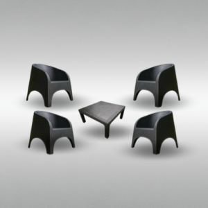 SILLONES Y MESA- EXTERIOR E INTERIOR